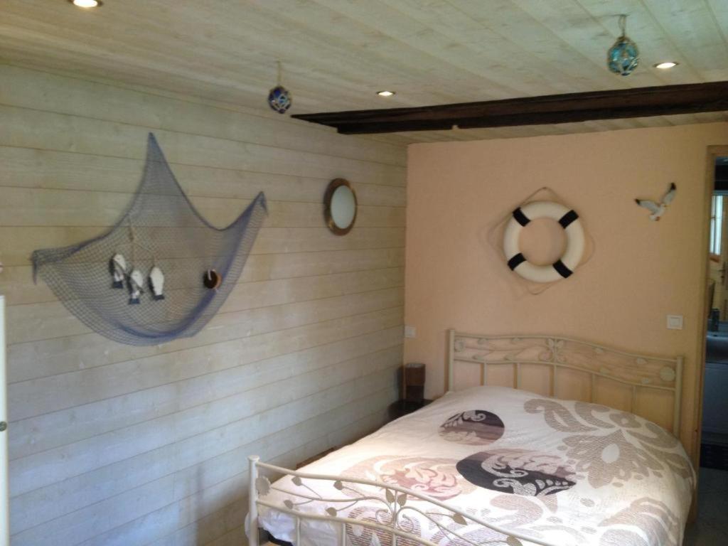 Moulin De Moulignon B&B Messy Экстерьер фото