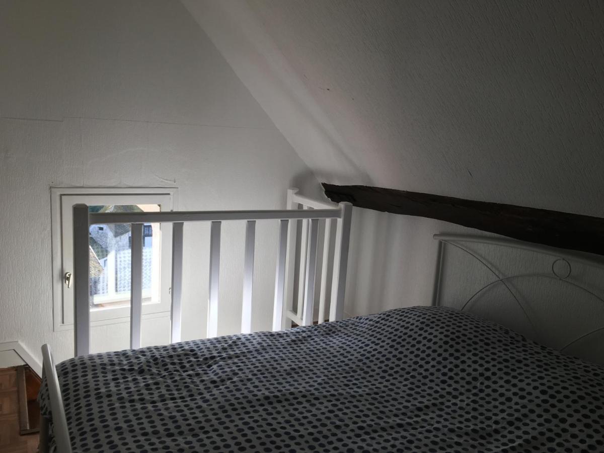 Moulin De Moulignon B&B Messy Экстерьер фото